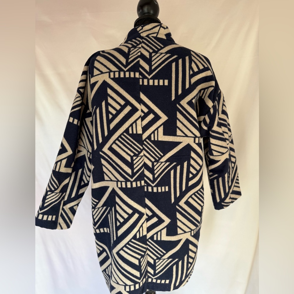Geometric Patterned Women's Coat Old Navy - Picture 3 of 4
